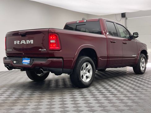 Used 2025 RAM 1500 Big Horn AWD/4WD image 7
