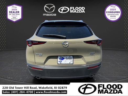 New 2025 MAZDA CX-30 Carbon image 3