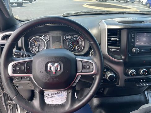 Used 2022 RAM 1500 Big Horn AWD/4WD image 17