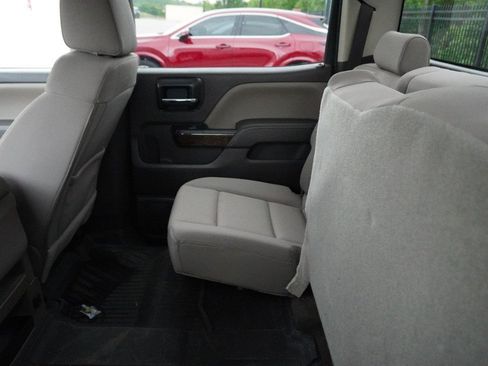 Used 2018 Chevrolet Silverado 1500 LT w/ Texas Edition image 10