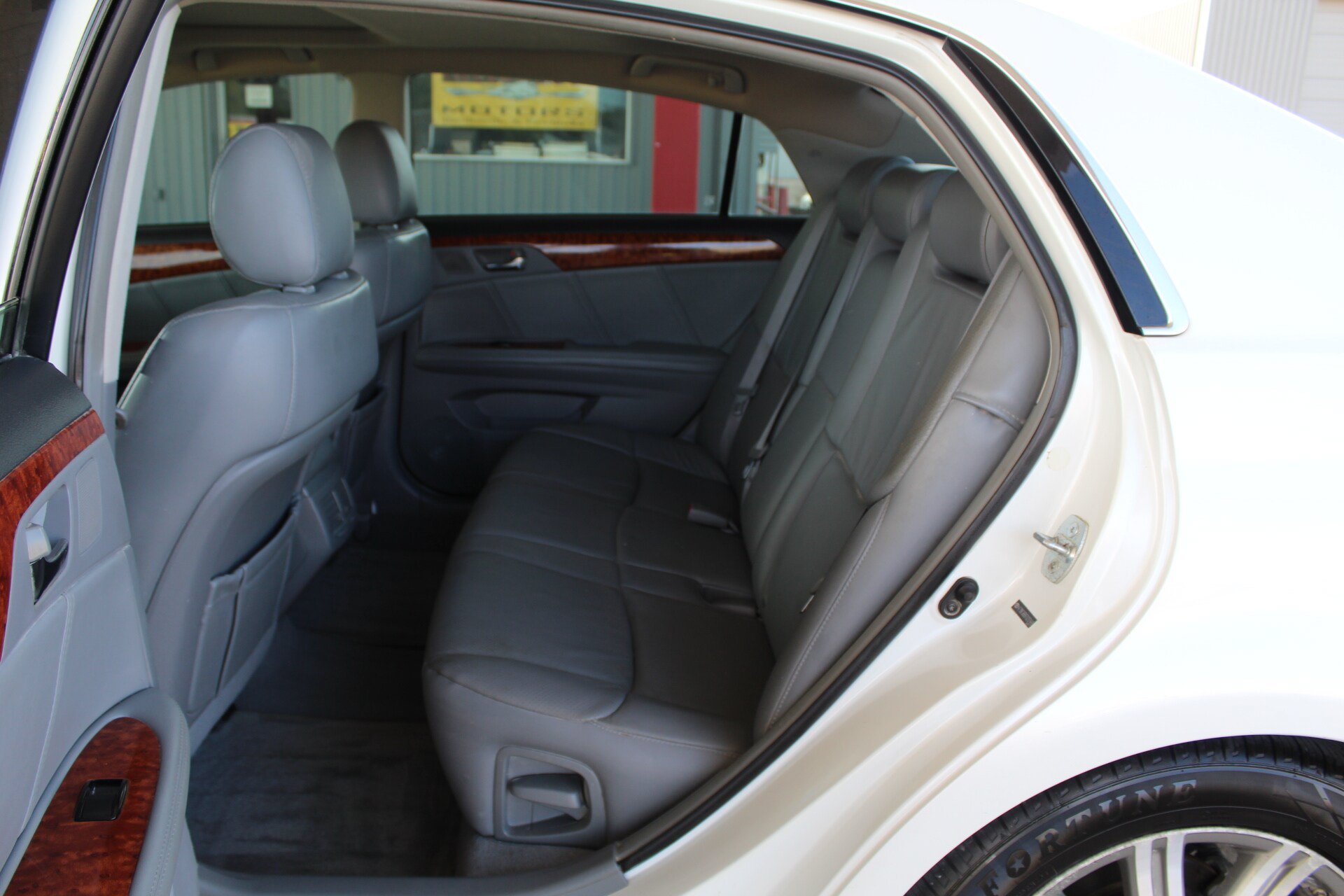 Used 2007 Toyota Avalon Limited FWD image 21