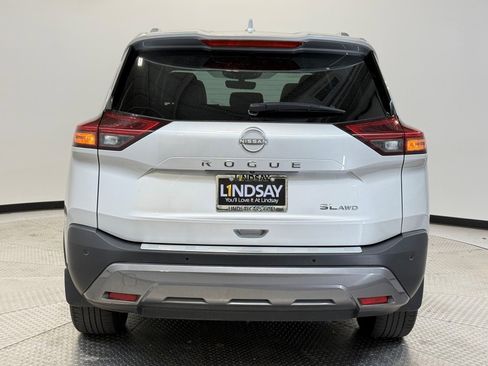Used 2023 Nissan Rogue SL w/ SL Premium Package image 5