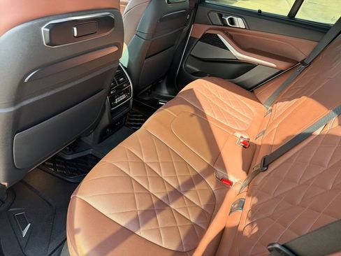 Used 2025 BMW X5 M60i AWD/4WD image 10