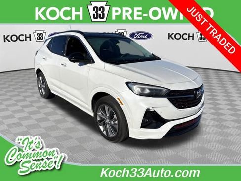 Used 2020 Buick Encore GX Essence w/ Experience Buick Package image 1