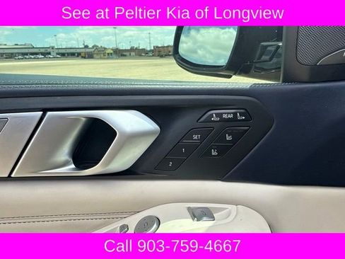 Used 2019 BMW X7 xDrive40i w/ Premium Package AWD/4WD image 7