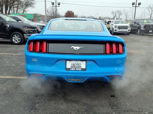 Used 2017 Ford Mustang Coupe image 29