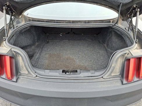 Used 2016 Ford Mustang Premium image 33