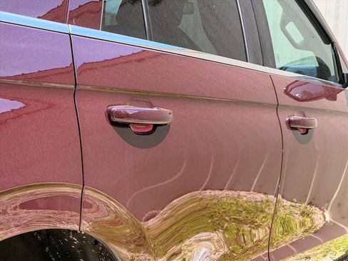 Used 2024 Ford Expedition Limited AWD/4WD image 18
