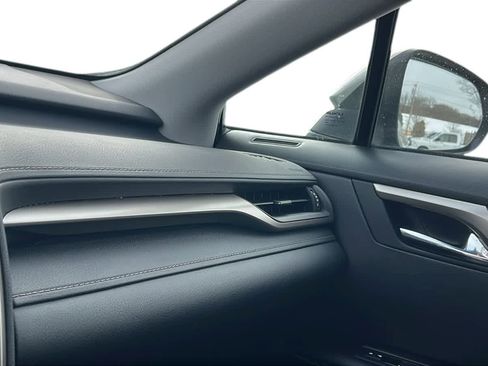 Used 2019 Lexus RX 450h AWD image 18