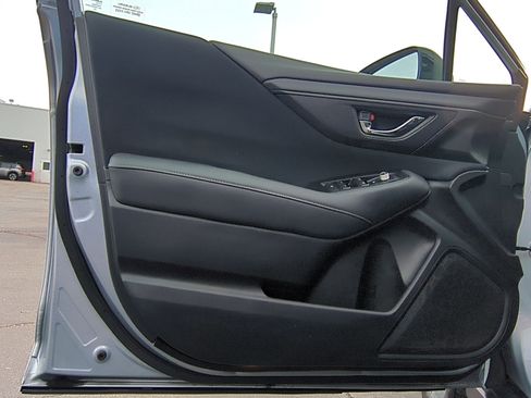 Used 2022 Subaru Outback Premium image 14