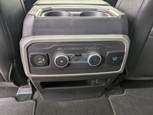 Used 2021 Ford Expedition XLT RWD image 18
