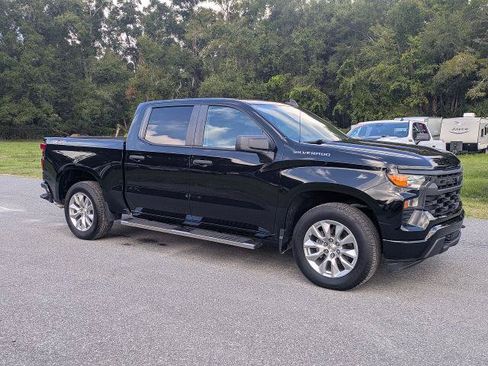 Certified 2024 Chevrolet Silverado 1500 Custom AWD/4WD image 2