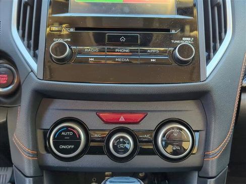 Used 2021 Subaru Crosstrek 2.0i Premium w/ Moonroof Package image 17