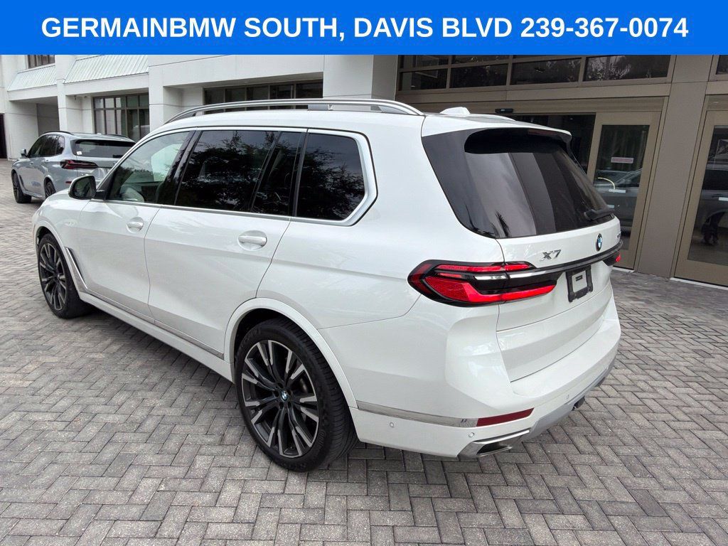 Certified 2024 BMW X7 xDrive40i w/ Executive Package AWD/4WD image 3