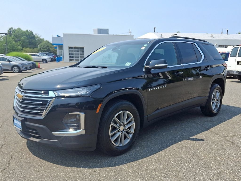 Certified 2023 Chevrolet Traverse LT AWD/4WD image 3