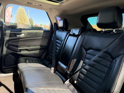 Used 2015 Ford Edge SEL w/ Equipment Group 201A image 16