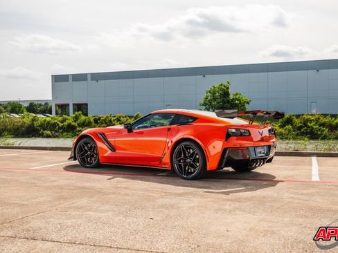 Used 2019 Chevrolet Corvette ZR1 RWD image 66
