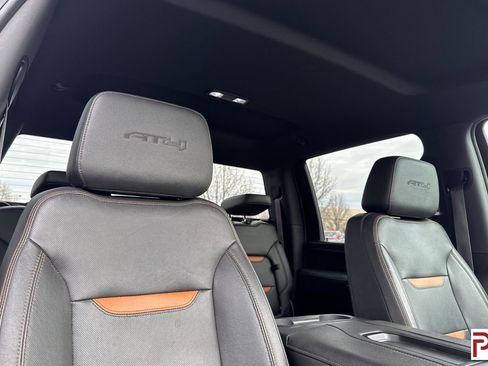 Certified 2022 GMC Sierra 3500 AT4 w/ Gooseneck/5TH Wheel Package image 18