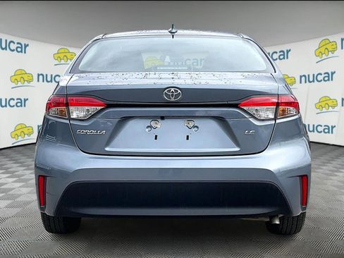 Certified 2025 Toyota Corolla LE FWD image 5