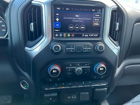 Used 2020 Chevrolet Silverado 1500 RST image 21