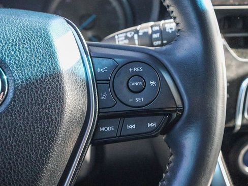 Used 2021 Toyota Venza Limited w/ Advanced Technology Package image 35