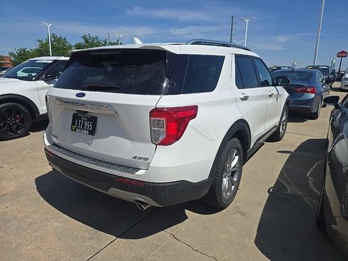 Used 2021 Ford Explorer Limited AWD/4WD image 5