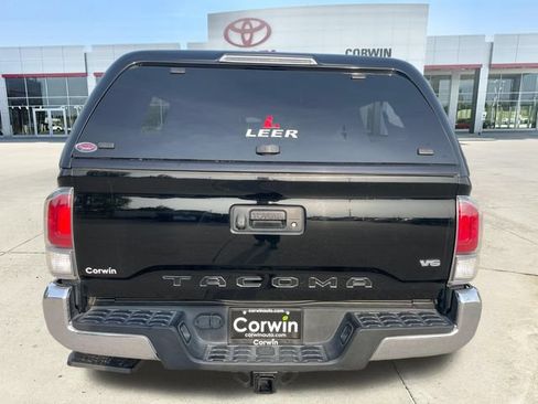 Used 2023 Toyota Tacoma TRD Off-Road AWD/4WD image 4