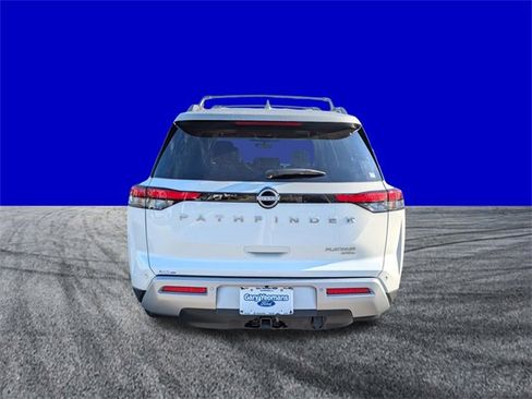 Used 2024 Nissan Pathfinder Platinum w/ Cargo Package image 5