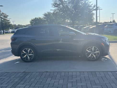 Used 2023 Volkswagen ID.4 S RWD image 10