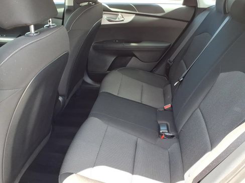 Certified 2024 Kia Forte LXS FWD image 11