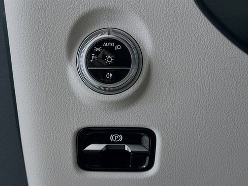 New 2026 Mercedes-Benz CLE 300 4MATIC Cabriolet image 8