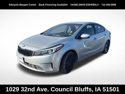Used 2017 Kia Forte LX w/ LX Popular Package FWD image 3