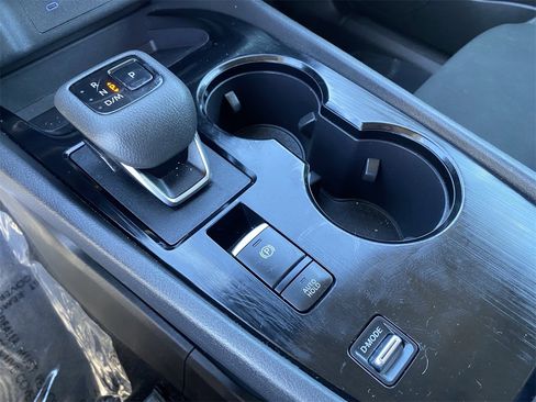 Certified 2023 Nissan Rogue S image 26