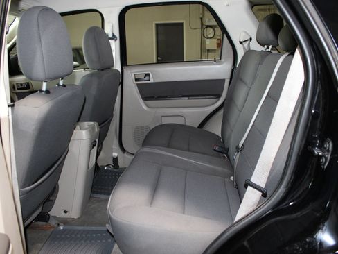 Used 2009 Ford Escape XLT FWD image 23