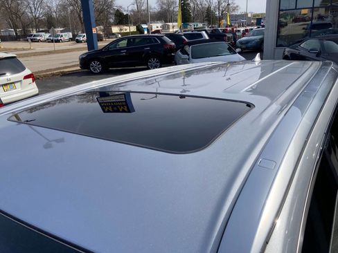 Used 2015 Toyota Highlander Limited image 59