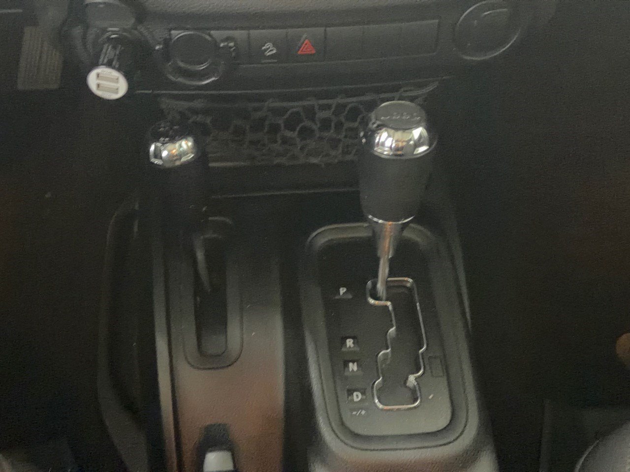 Used 2018 Jeep Wrangler Unlimited Sport AWD/4WD image 21