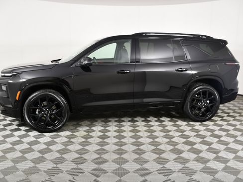 Used 2026 Chevrolet Traverse RS image 8