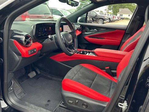 Used 2024 Chevrolet Blazer EV RS RWD image 6