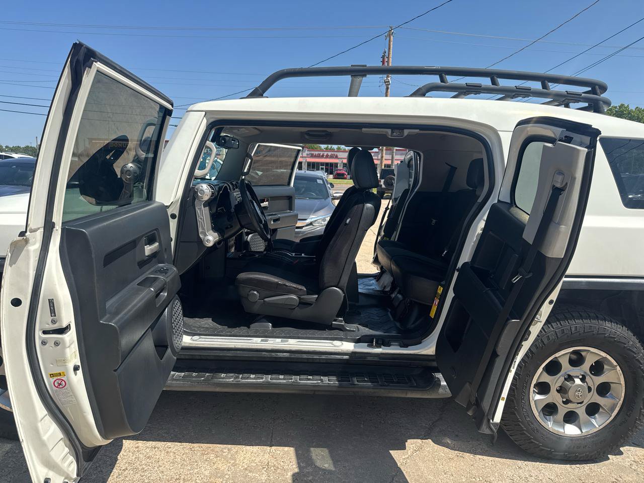 Used 2012 Toyota FJ Cruiser 2WD w/ Convenience Pkg image 35
