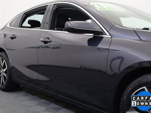 Used 2023 Chevrolet Malibu RS image 3