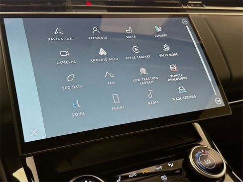 Certified 2023 Land Rover Range Rover Sport SE image 15