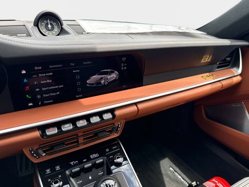 Used 2023 Porsche 911 Sport Classic image 31