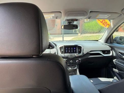Used 2023 GMC Terrain SLT w/ Elevation Edition FWD image 20