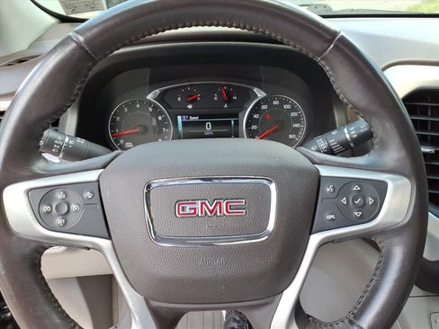 Used 2018 GMC Acadia SLT AWD/4WD image 20