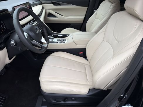 Used 2025 INFINITI QX60 Luxe image 9