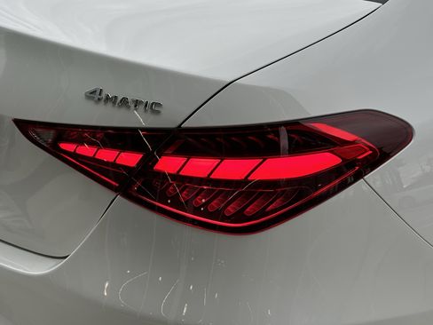 Certified 2025 Mercedes-Benz C 300 4MATIC Sedan image 32