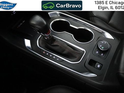 Certified 2023 Chevrolet Traverse RS AWD/4WD image 39