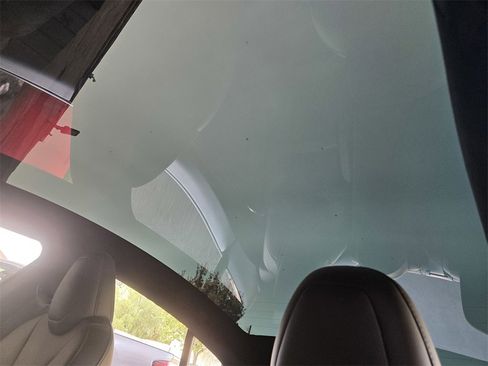 Used 2021 Tesla Model S Long Range image 17