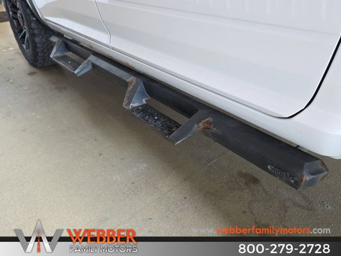 Used 2017 RAM 1500 Rebel w/ Luxury Group AWD/4WD image 10
