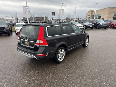 Used 2016 Volvo XC70 T5 Premier image 5